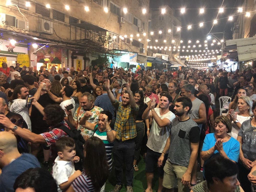 אוגוסט בחיפה