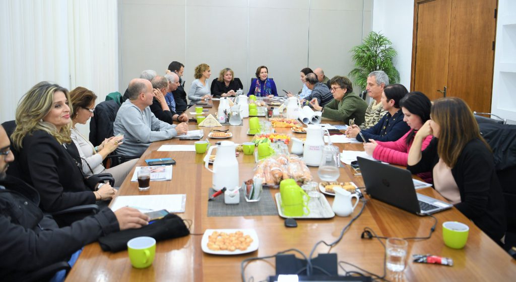 העירייה מקדמת לראשונה תוכנית אב לחינוך