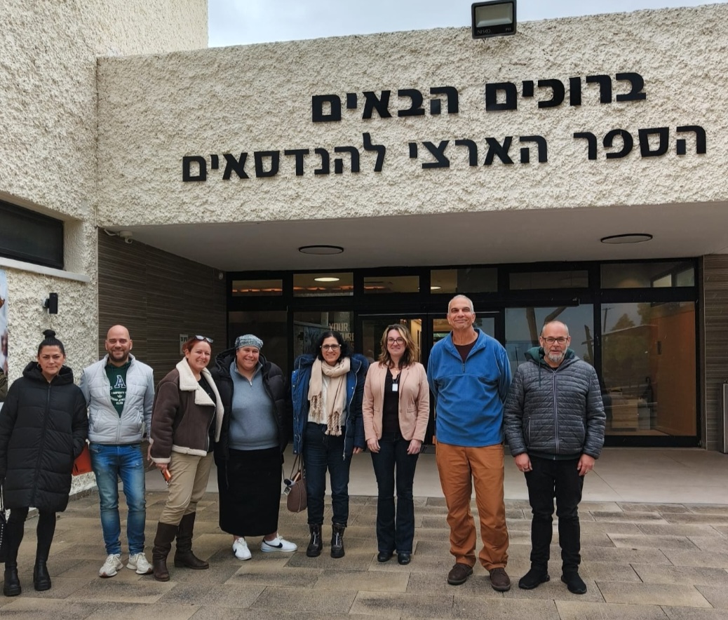 על אתגרים, תובנות ולמידה הדדית – הנהלת בית הספר הארצי להנדסאים בקרית הטכניון אירחה את צוות המכללה הטכנולוגית נוף הגליל בסיור עבודה מרתק ומלמד