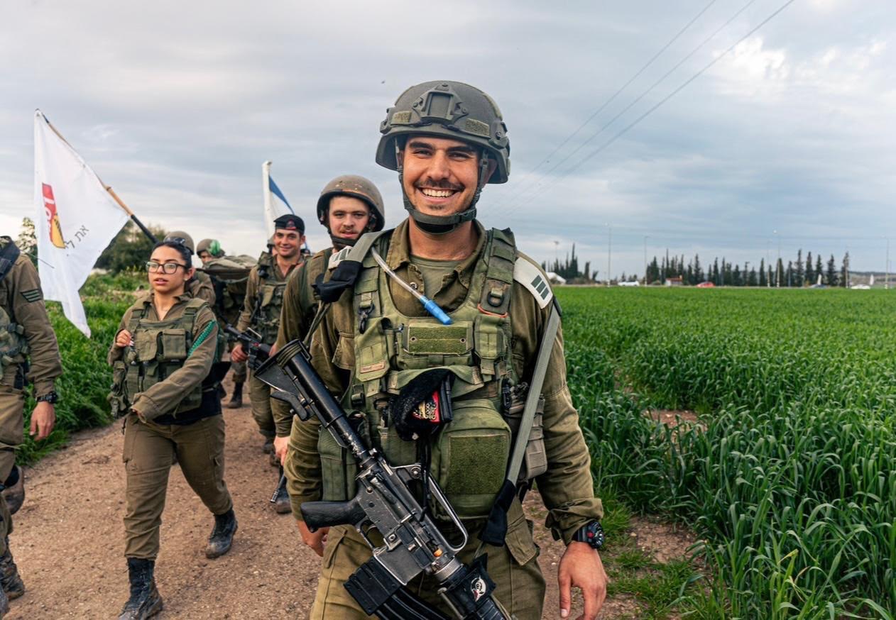 ובפלוגה של גיבור ישראל, רס"ן גיא נזרי הי"ד, צהלה ושמחה